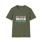Warte auf mich, ich habe kleine Beine T-Shirt – Süßes Kinder-/Familien-Partner-T-Shirt